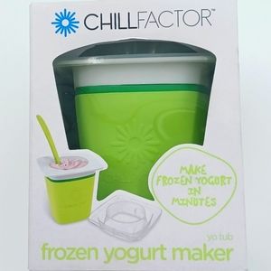 CHILLFACTOR  frozen yogurt maker, green color 4,33×4,33×6,30 inches
